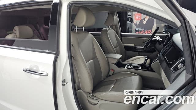 Kia All New Carnival Prestige, 2017 10