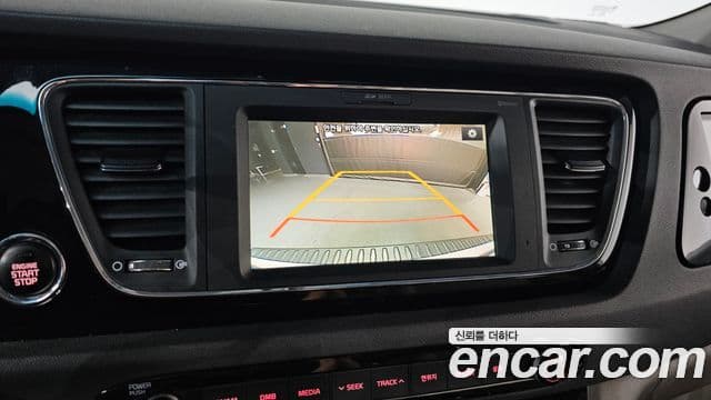 Kia All New Carnival Prestige, 2017 15