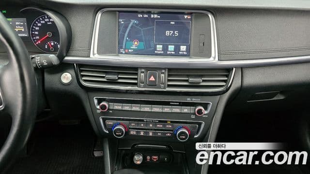 Kia K5 гибрид 2세대 Special, 2018 15