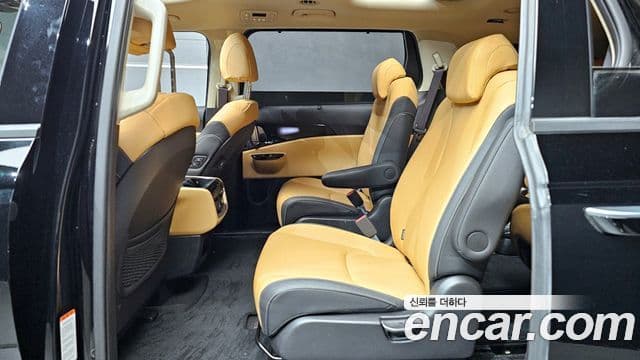 Kia Carnival 4세대 Signature, 2023 12