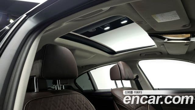 BMW 5시리즈 (G30) Luxury, 2023 18