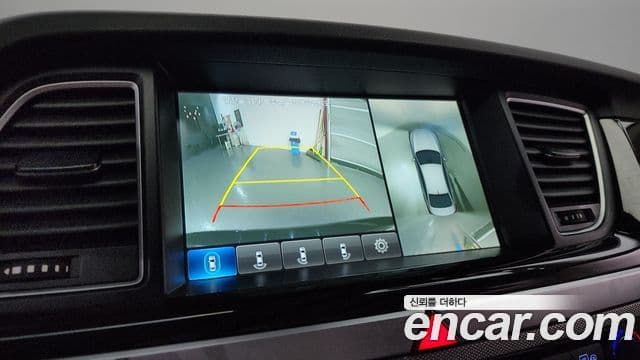 Genesis G80 Premium Luxury, 2017 17