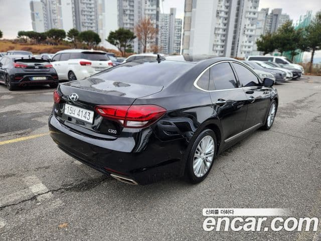 Hyundai Aslan Modern, 2015 4