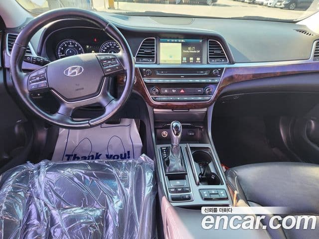 Hyundai Aslan Modern, 2015 9