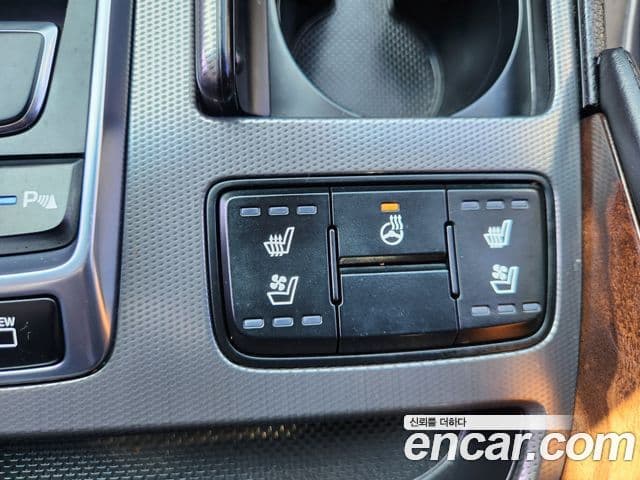 Hyundai Aslan Modern, 2015 12