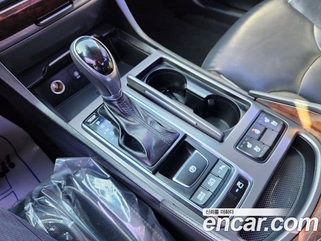 Hyundai Aslan Modern, 2015 18