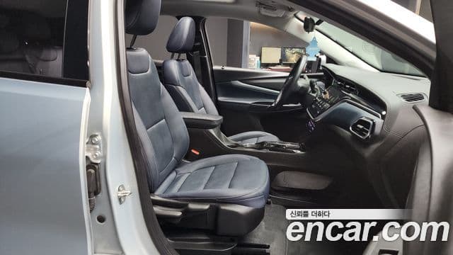 Chevrolet(GM대우) 볼트 EUV Premier, 2022 11