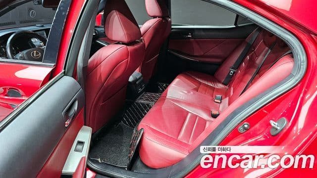 Lexus New IS200t F-Sport, 2016 12