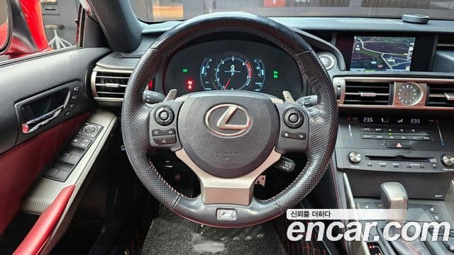 Lexus New IS200t F-Sport, 2016 13