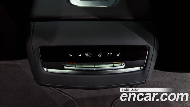 Cadillac Escalade 5세대 Premium Luxury Platinum, 2024 18