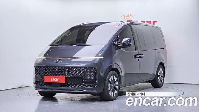 Hyundai Staria Inspiration, 2023 1