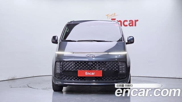 Hyundai Staria Inspiration, 2023 3