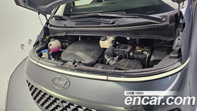 Hyundai Staria Inspiration, 2023 6