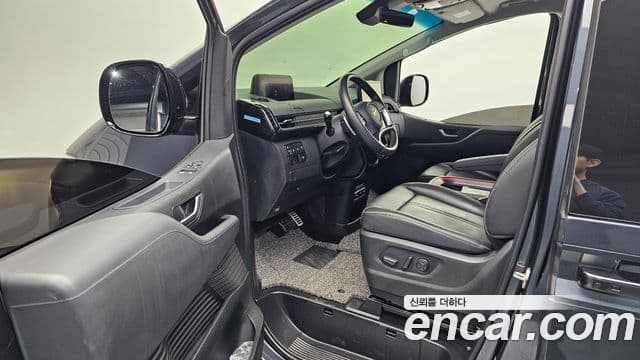 Hyundai Staria Inspiration, 2023 10