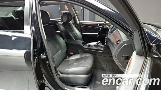 Hyundai Equus(новый кузов / новое поколение) Premium, 2015 10