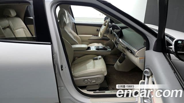 Genesis GV60 Standard, 2022 11