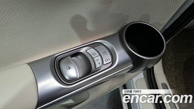 Genesis GV60 Standard, 2022 18