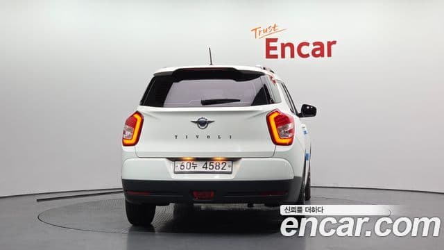 KG모빌리티(SsangYong) Tivoli Air дизель IX 2WD, 2019 4