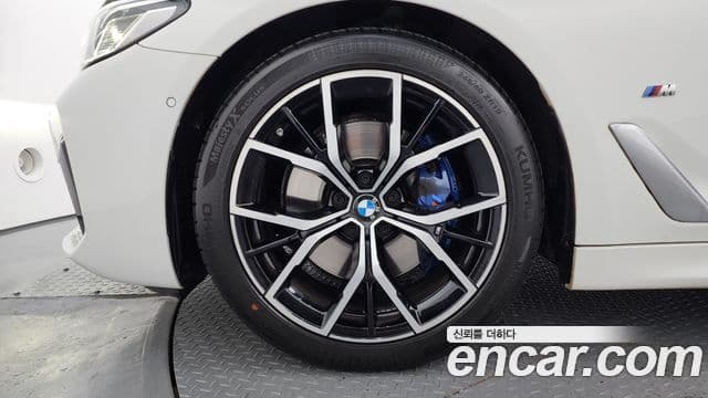 BMW 5시리즈 (G30) 530i M Sport, 2021 все фото