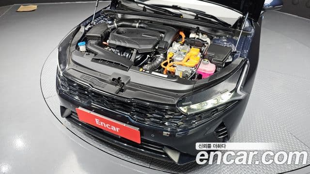 Kia K5 гибрид 3세대 Signature, 2022 6