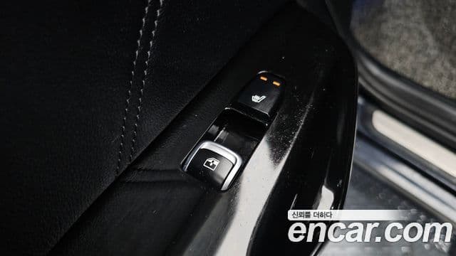 Kia K5 гибрид 3세대 Signature, 2022 20