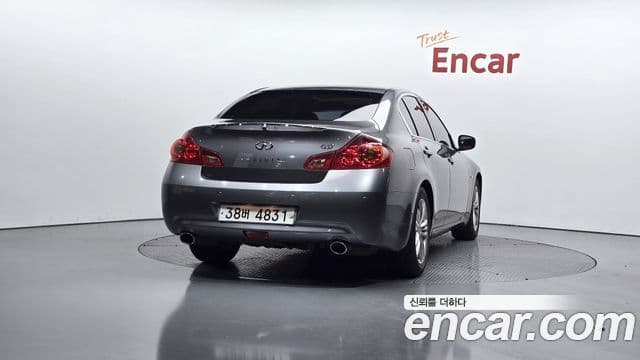 Infiniti G37 V36, 2010 4