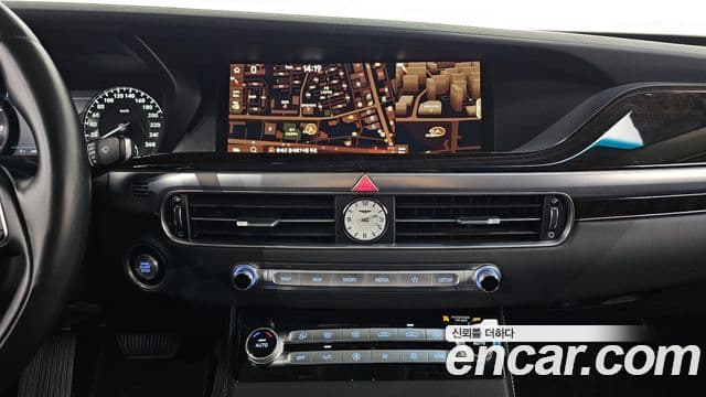 Genesis G90 Luxury, 2020 14