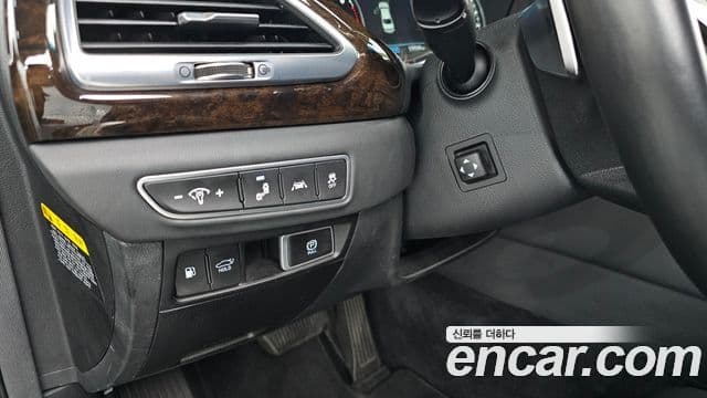 Genesis G90 Luxury, 2020 18