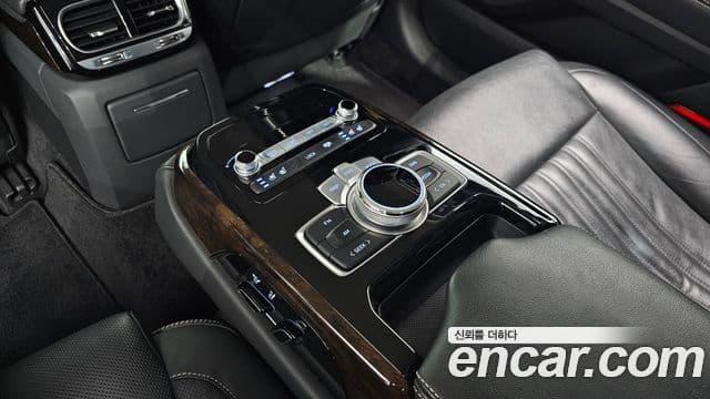 Genesis G90 Luxury, 2020 19