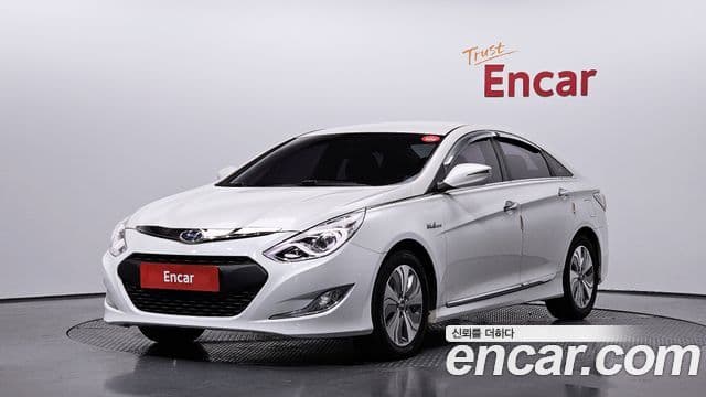 Hyundai Sonata гибрид Premium, 2014 1