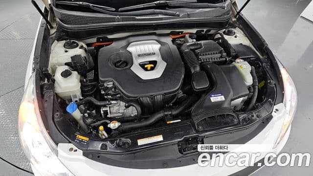 Hyundai Sonata гибрид Premium, 2014 6