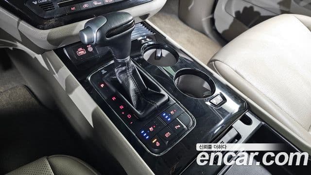 Kia All New Carnival Prestige, 2016 9
