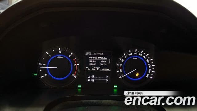 KG모빌리티(SsangYong) Rexton Sport Prestige, 2021 8