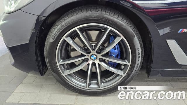 BMW 5시리즈 (G30) 520i M Sport, 2023 все фото