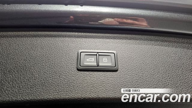 Audi Q5 (FY) Premium, 2023 18