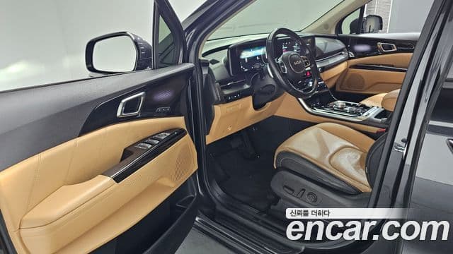 Kia Carnival 4세대 Signature, 2022 11