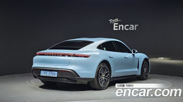 Porsche 타이칸 базовый, 2024 2