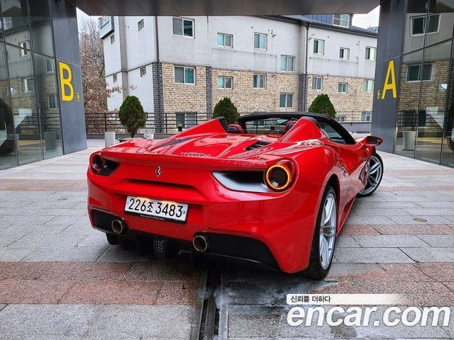 Ferrari 488 스파이더, 2017 3