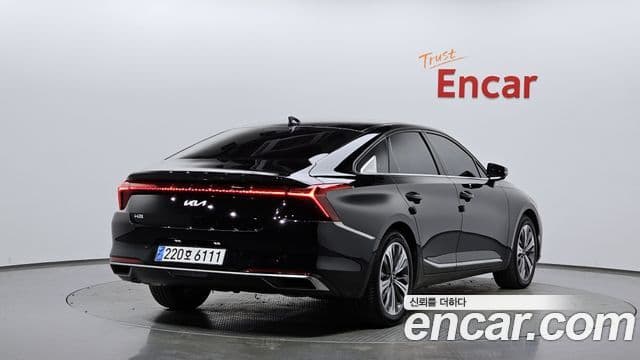 Kia K8 Signature, 2023 2