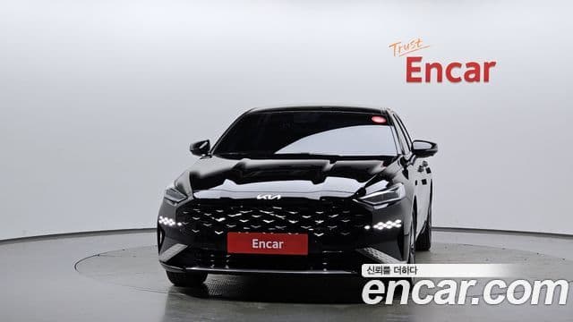 Kia K8 Signature, 2023 3