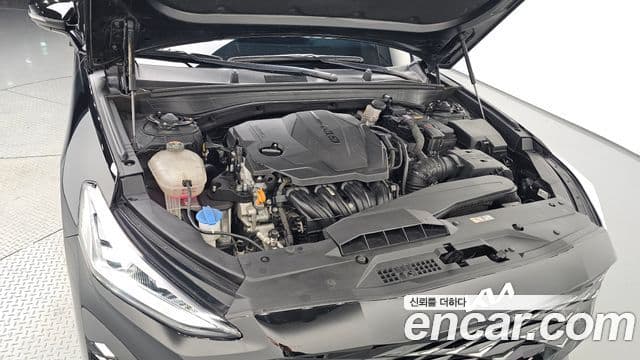 Kia K8 Signature, 2023 6