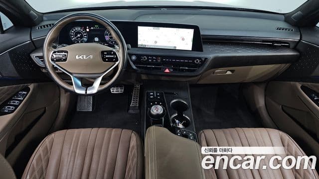 Kia K8 Signature, 2023 7