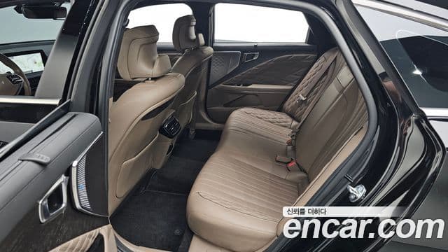 Kia K8 Signature, 2023 12