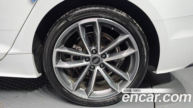 Audi A5 (F5) 40 TFSI Quattro Premium Sportback, 2022 все фото