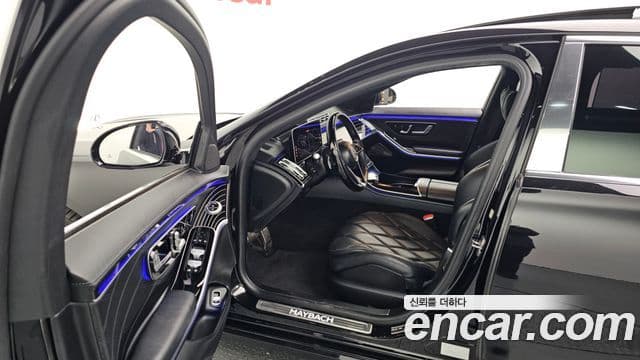 Mercedes-Benz S-класс W223 Maybach S580 4MATIC, 2022 10