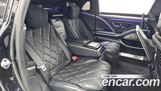 Mercedes-Benz S-класс W223 Maybach S580 4MATIC, 2022 12