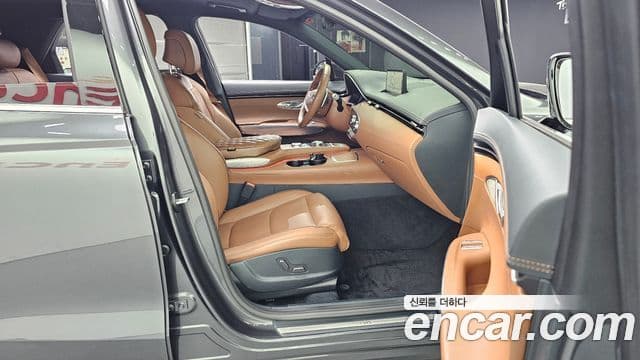 Genesis GV70, 2022 11