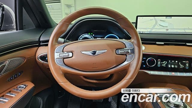 Genesis GV70, 2022 13