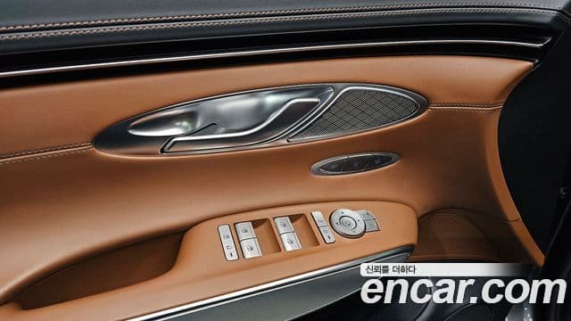 Genesis GV70, 2022 17