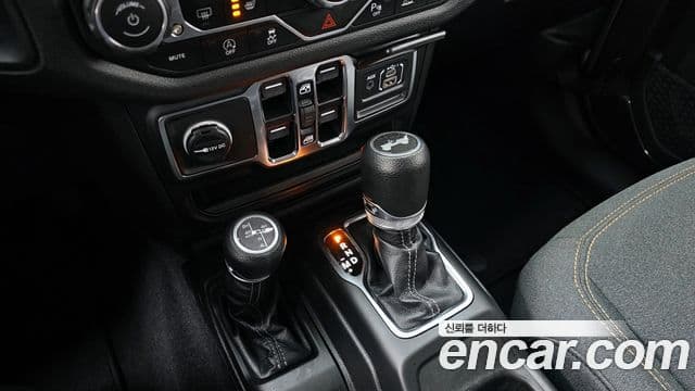 Jeep Wrangler (JL) 2.0 Sport S 4도어, 2024 9